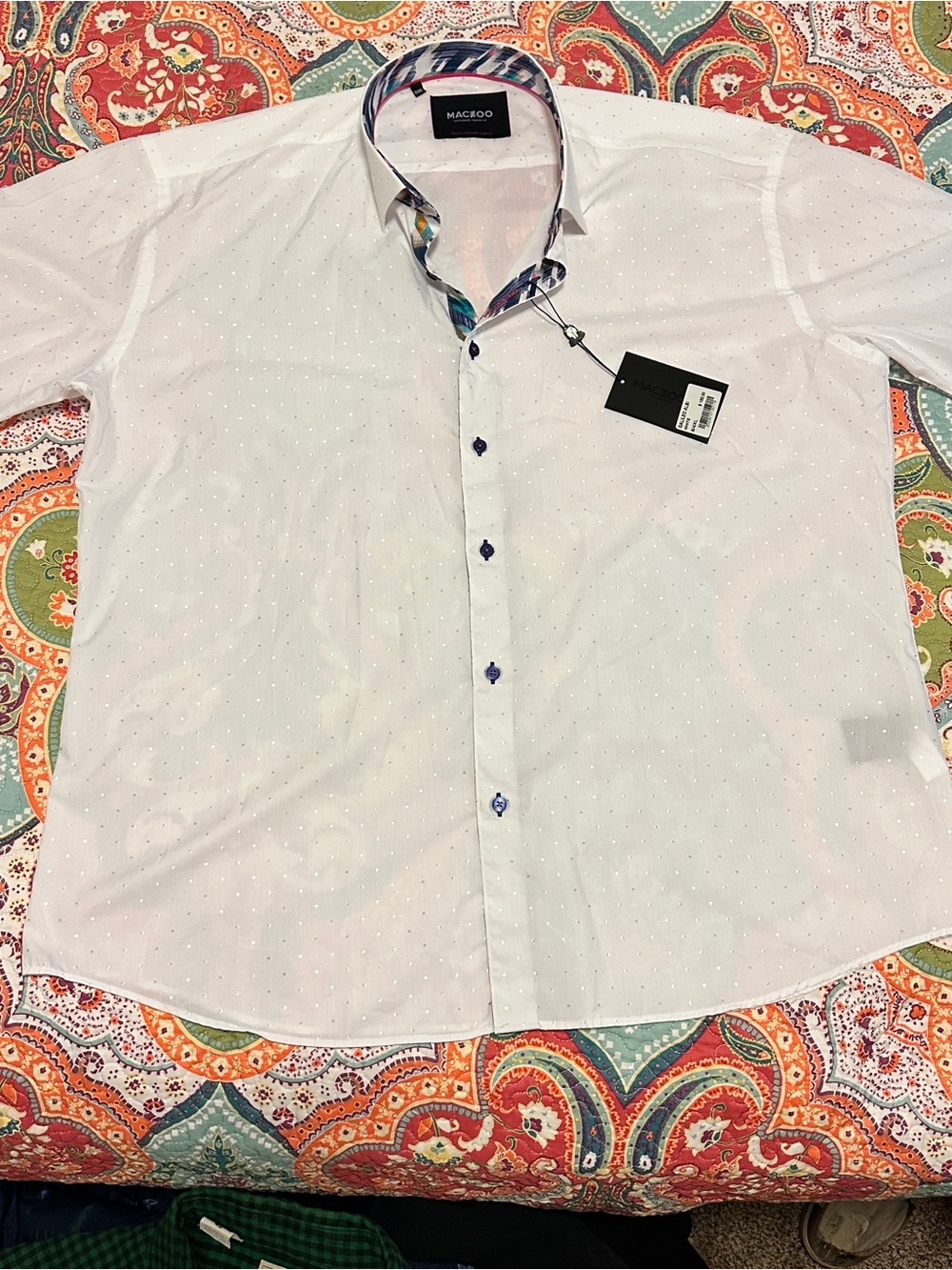 NWT Maceoo White Men’s Casual Button-Down Shirt with Contrast Collar